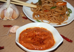 Noodles Schezwan sauce