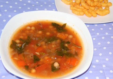 Chickpeas and Spinach Soup