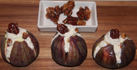 Figs with hung curd new
